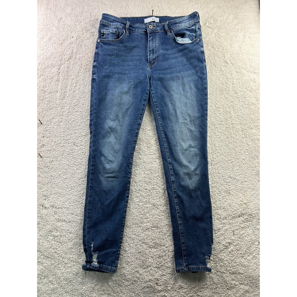 KanCan Women's Jeans Blue Wash Size 32 Skinny Distressed Stretch